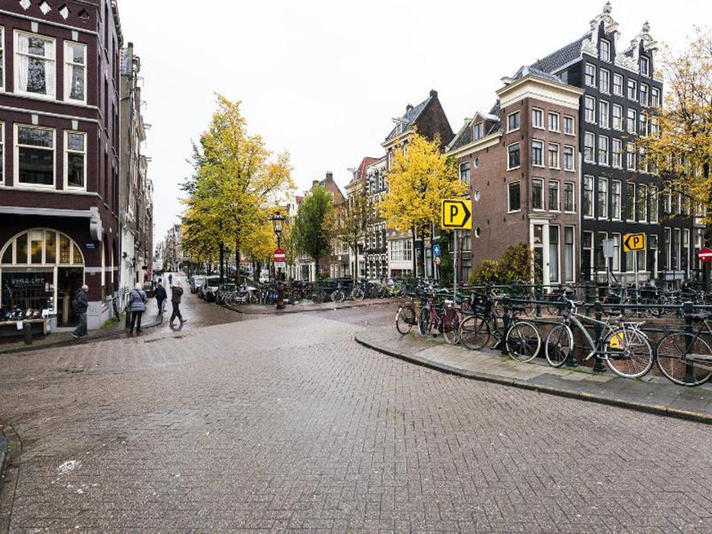 Lovely Canal Apartment Amsterdam Exterior photo