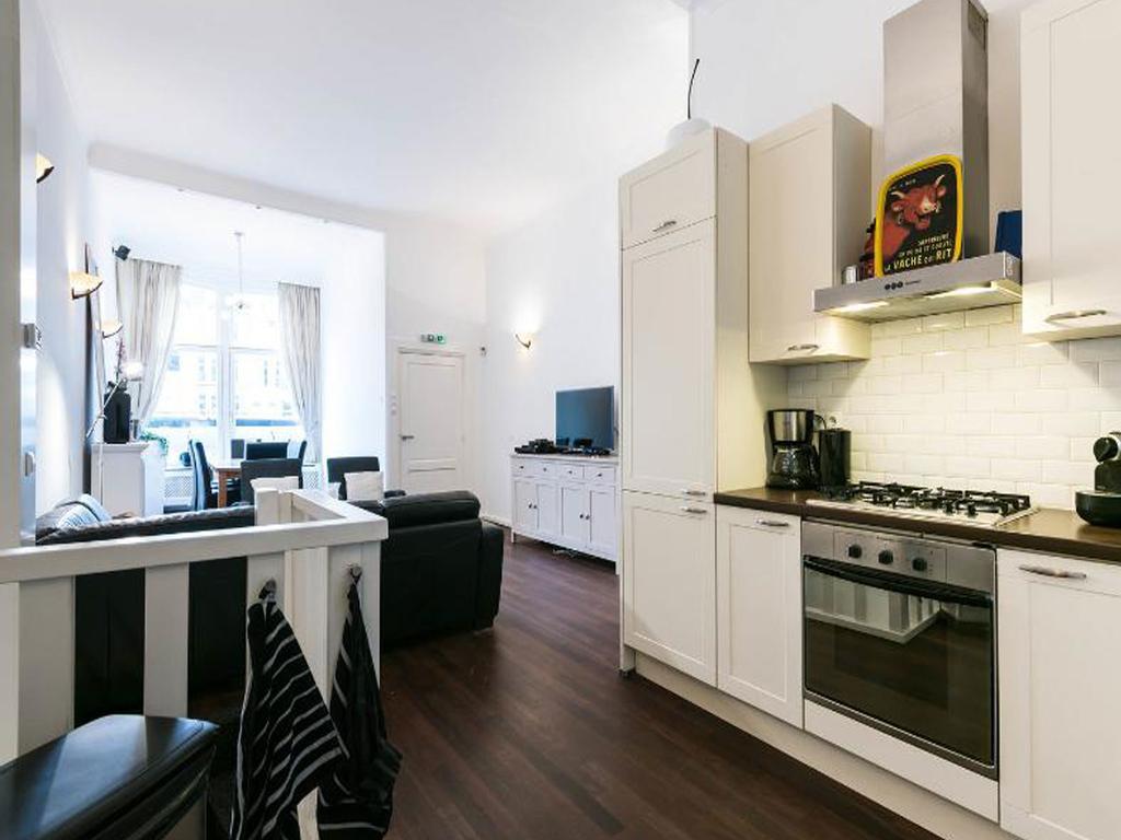 Lovely Canal Apartment Amsterdam Exterior photo